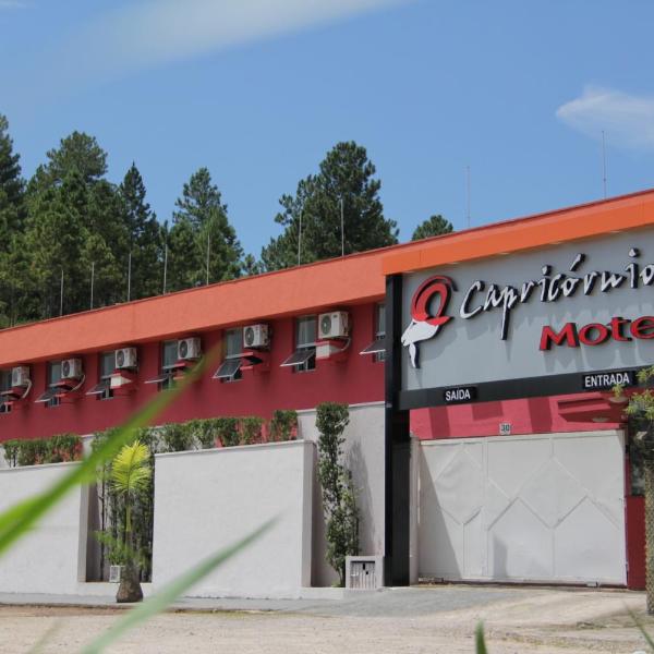 MOTEL CAPRICÓRNIOS