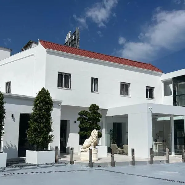 DON LEONE Hotel, hotel v destinaci Alginet