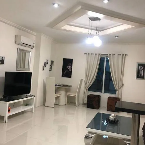 Sheryll Escapes - Kandi comfortable 1bedroom, king bed, housekeeping, khách sạn ở Angeles
