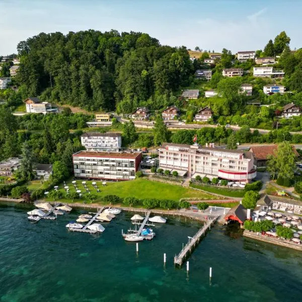 HERMITAGE Lake Lucerne - Beach Club & Lifestyle Hotel, hotel di Luzern