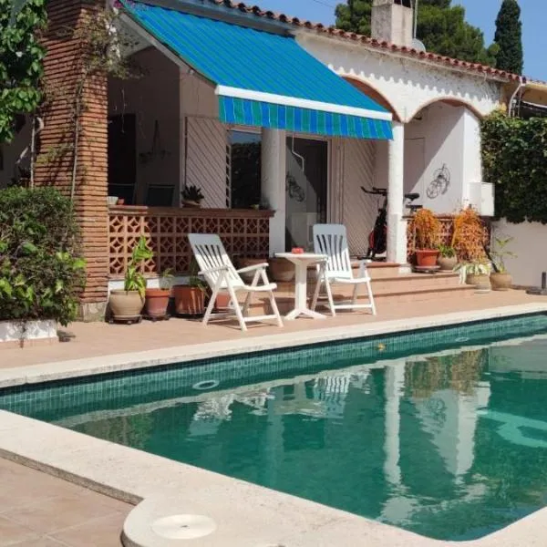 Chalet Sol y Sombra, hotel v destinaci Pals