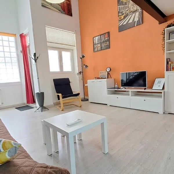 La Vaguada loft, hotel in Madrid
