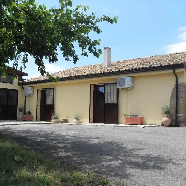 Il Terrazzo Sul Sinni, hotel en Piano di Santa Laura