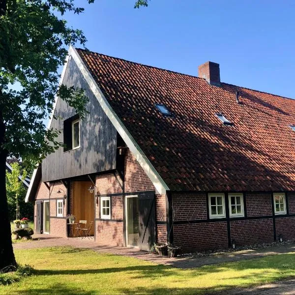 LooSan Lodges, hotel en Reutum