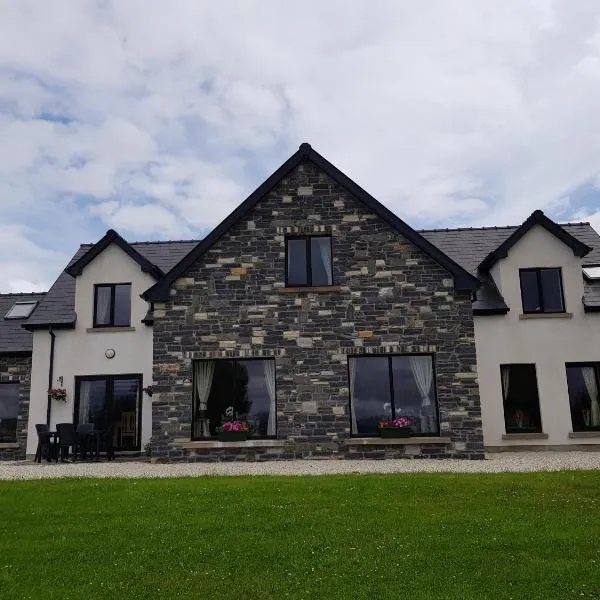 Atlantic Coast Holiday Home, hotel i Mountcharles