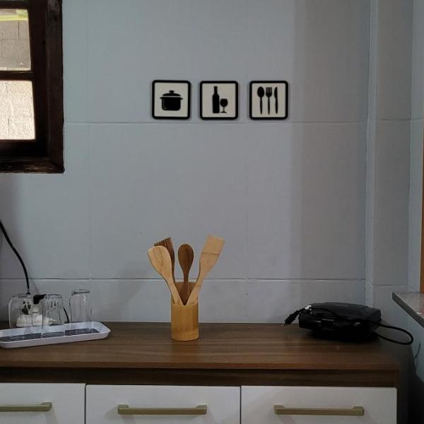 Hospedagem Doce Lar Casa Violeta - Foto 3