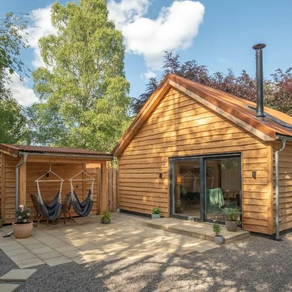 Arbor Nethy Bothy in Cairngorms National Park, ξενοδοχείο σε Nethy Bridge