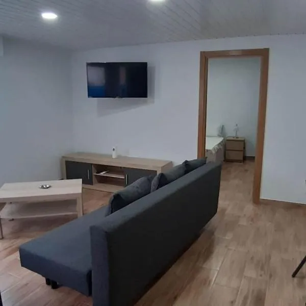 Villa T2 Maçussa - 45min Lisbon, хотел в Massuça