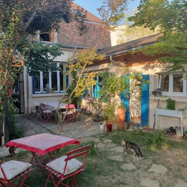 Le Clos du Moulin Dijon,sa piscine, son jardin, au calme, la campagne à la ville, hotel v Dijonu
