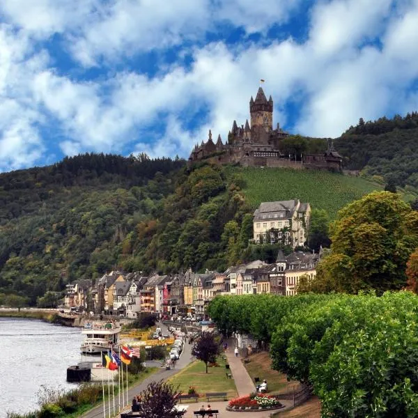 Moselstern Hotel Brixiade &Triton, hotel in Cochem