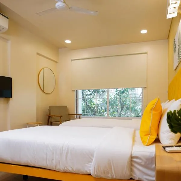 Bloom Hotel - Koregaon Park photo 2