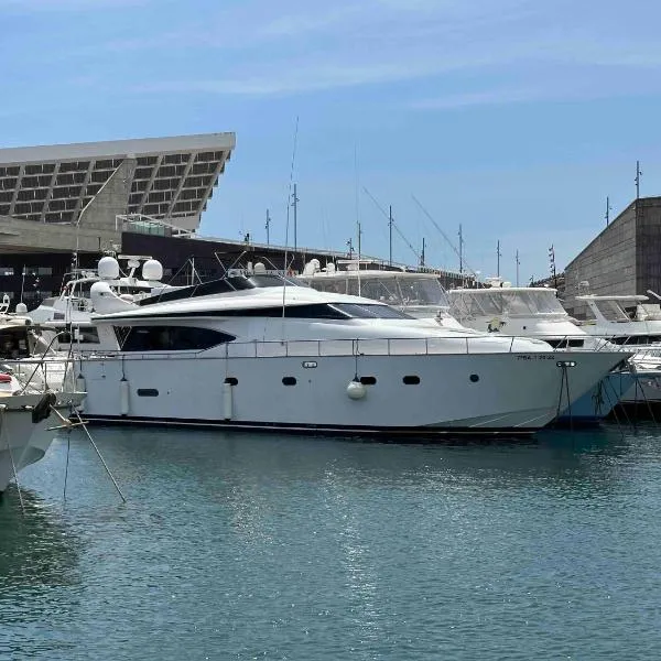 YACHT 20Metros, hotel v destinaci Barcelona