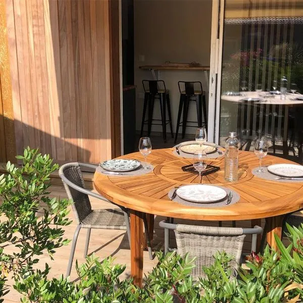 Les gites du canal, hotel v destinaci Gujan-Mestras