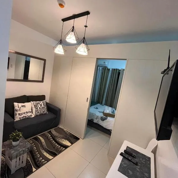 The Happy Home at Smdc Cool Suites Wind Residences, hotel in Tagaytay