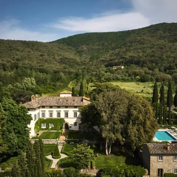 Villa di Piazzano - Small Luxury Hotels of the World, hotel in Pergo di Cortona