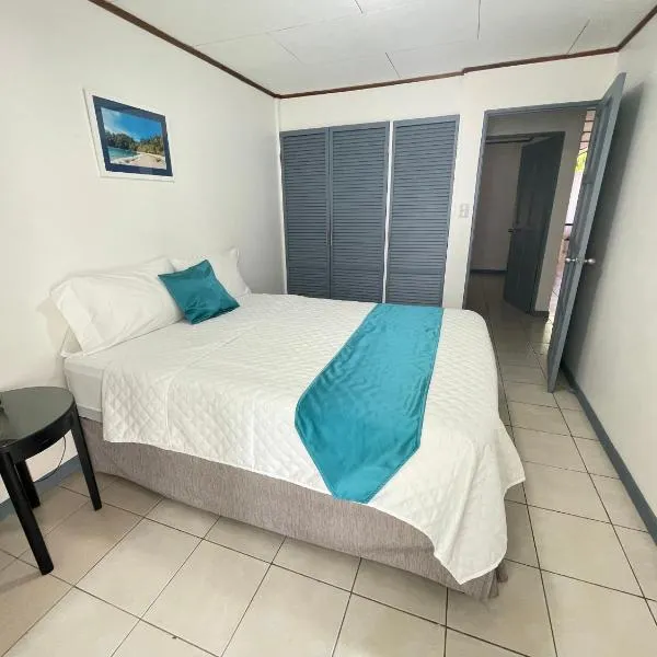 3 Min from SJO airport Kaeli, hotel v destinaci Alajuela
