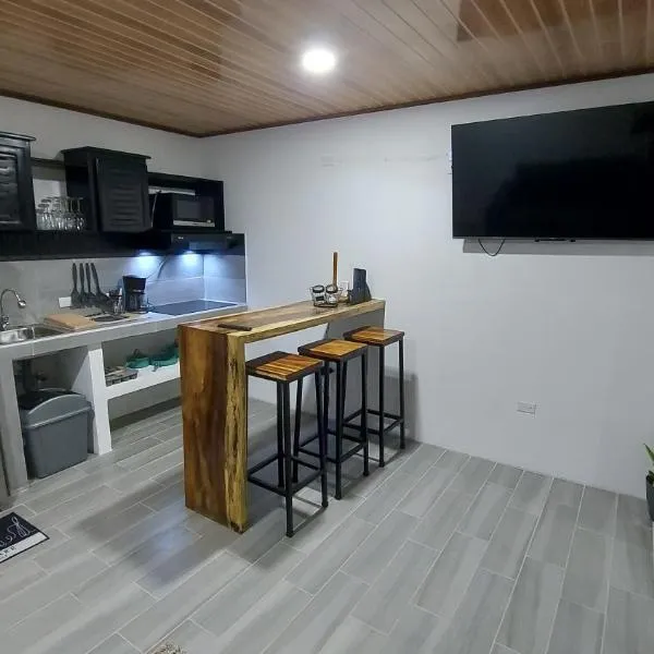 Casas Doña Juanita, hotel v destinaci Jacó