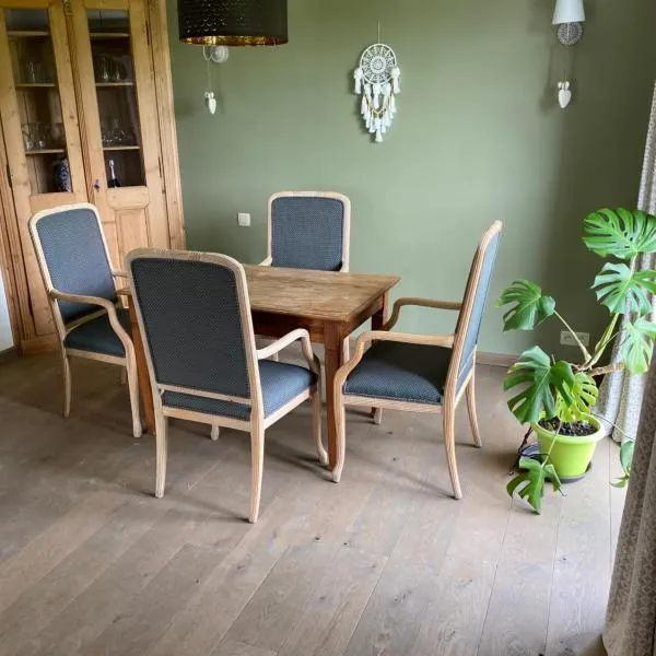 Le doux refuge, hotel v destinaci Bouillon