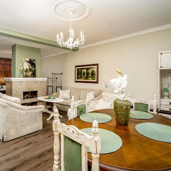 French House, khách sạn ở Beograd