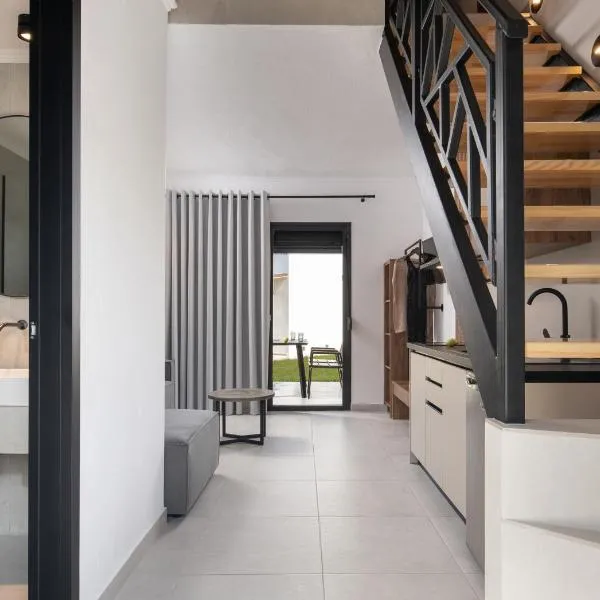 Arroyo Suites Kalamitsi โรงแรมในคาลามิตซี
