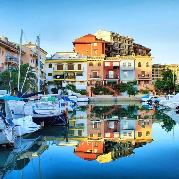 Sea You Apartamentos Valencia Port Saplaya, מלון בפורט ספלאיה