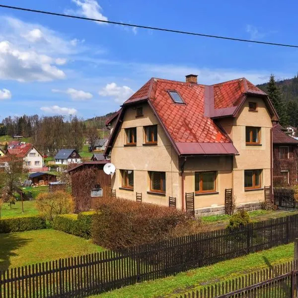 Chata Horal, hotel en Tanvald