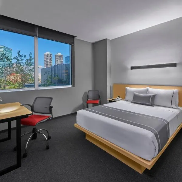City Express Plus by Marriott Ciudad de México Santa Fe, hotel in Mexico City