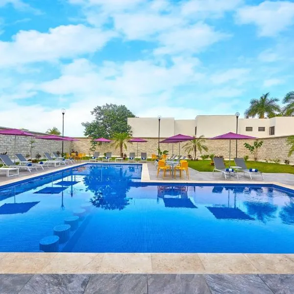 City Express by Marriott Mérida, hotel in Mérida