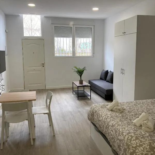 San Sebastián Apartments, khách sạn ở San Sebastián de los Reyes