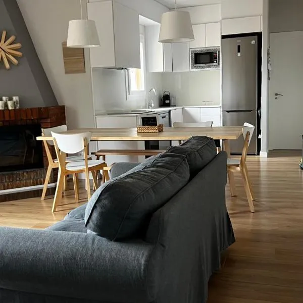 Apartaments La Pertusa: Ager'de bir otel