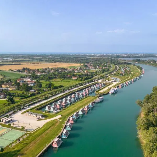 Marina Azzurra Resort, hotel em Castello di Brussa