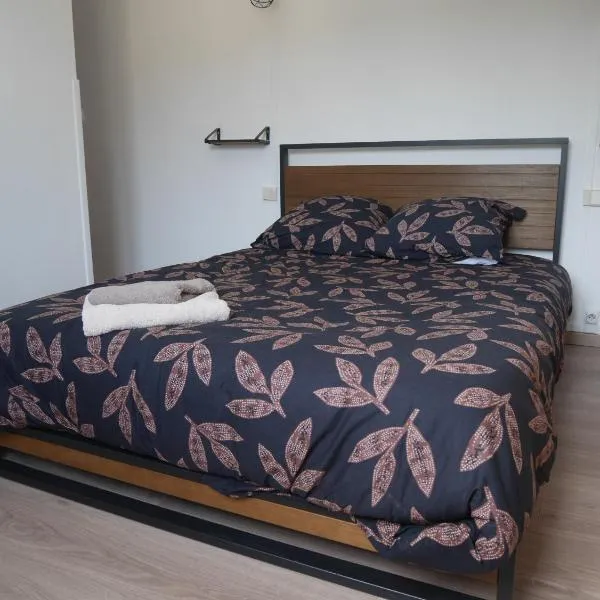 Le Laurenti, hotel v destinaci Quérigut