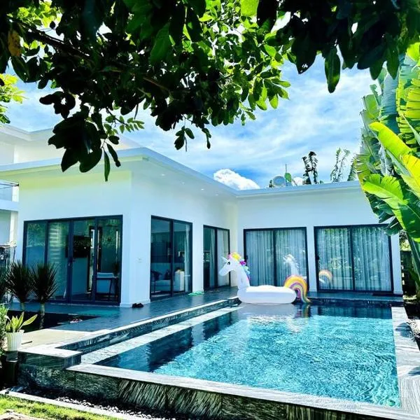 Villa có hồ bơi riêng tại Lang Phuoc Hai, khách sạn ở Ðất Ðỏ