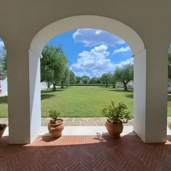 Villa Francesca - Camere con giardino, hotel Castellanetában