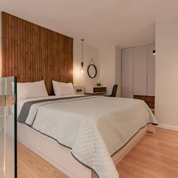 Apollo Luxury Suites, hotel di Preveza