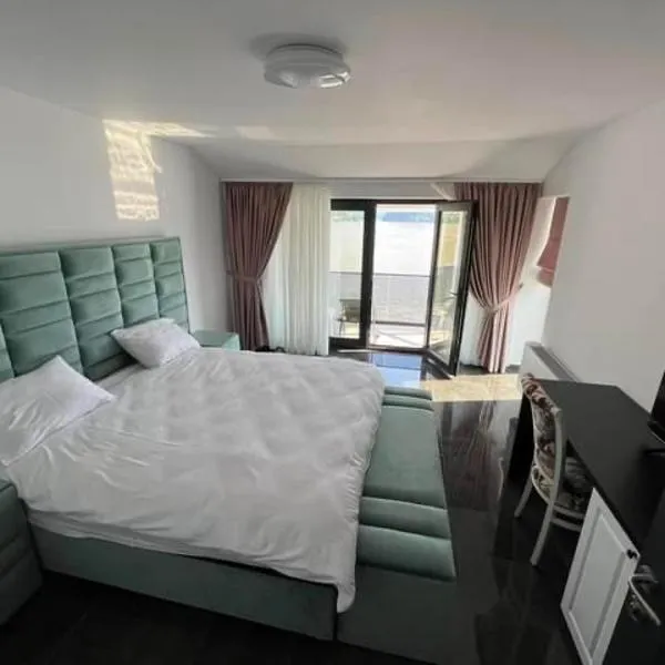 Pensiunea PHILIA, hotel in Dubova