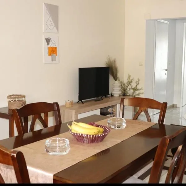 Fiosal Apartments 1, hotel u Skijatosu