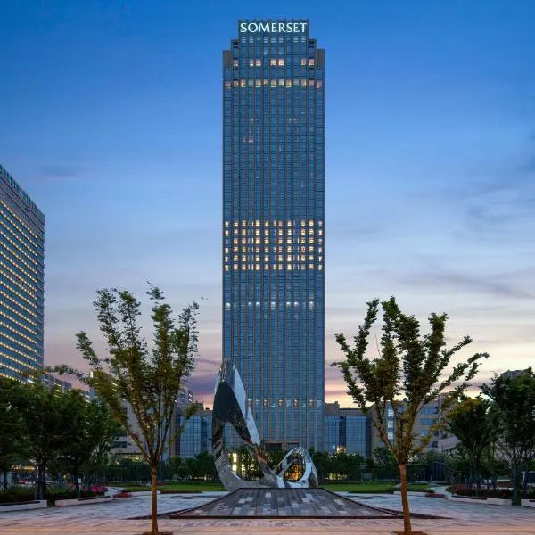 Somerset Taihu New City CBD Wuxi, hotel v destinaci Wu-si