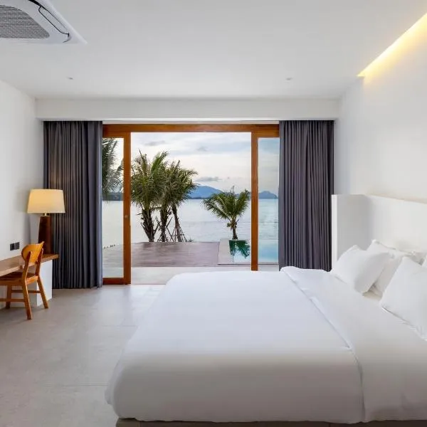 X-Sea Khanom Harbor Bay Resort, hotel a Ban Thong Yi