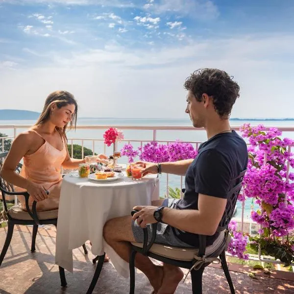 Hotel Villa Florida & Suite Apartments, ξενοδοχείο σε Gardone Riviera