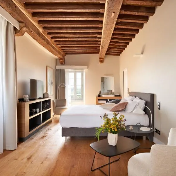 Hotel Le Chevalier Bleu, hotel v destinaci Monpazier