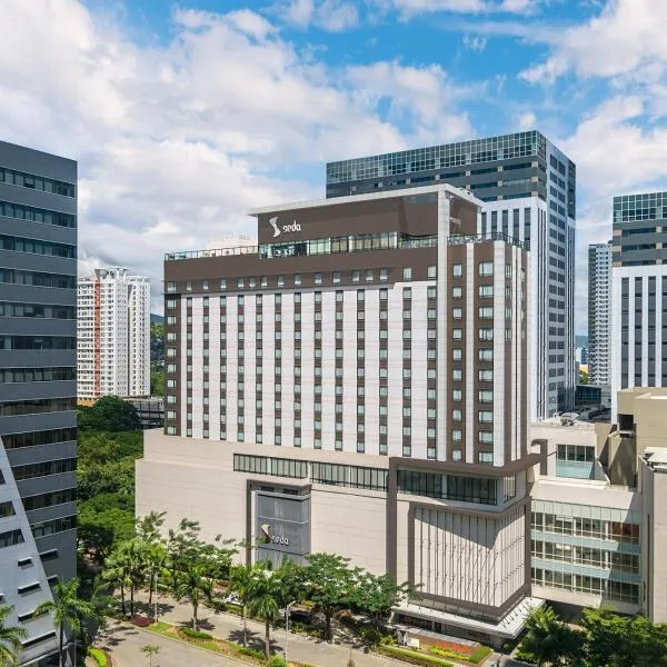 Seda Central Bloc Cebu, hotell i Cebu City