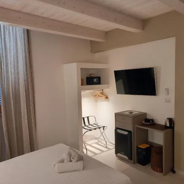 Dimora50, hotel in Porto Recanati
