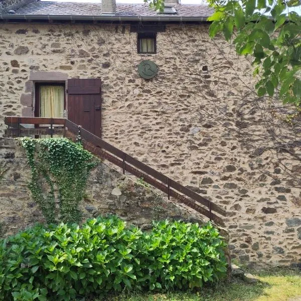 Bienvenue en Transition - dortoir partagé 52 Carcasse, hotel di Najac