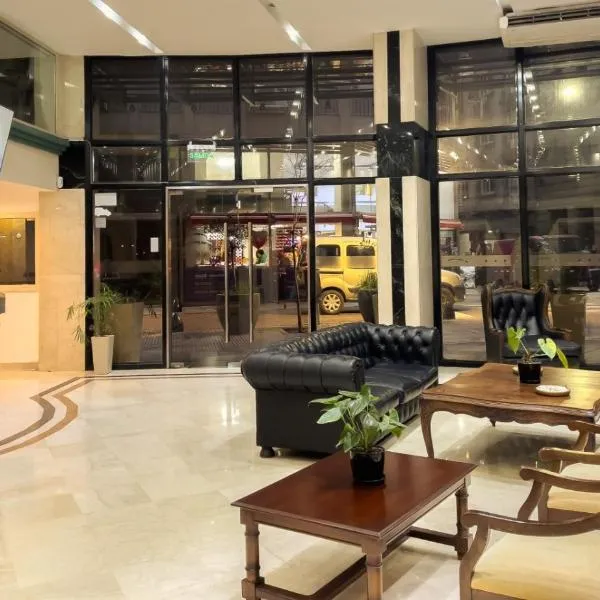 Hotel HR Plaza Luxor, viešbutis Buenos Airėse