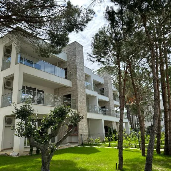 EME APARTMENTS - Kompleksi San Pietro, Gjiri i Lalzit, hotel v destinaci Durrës
