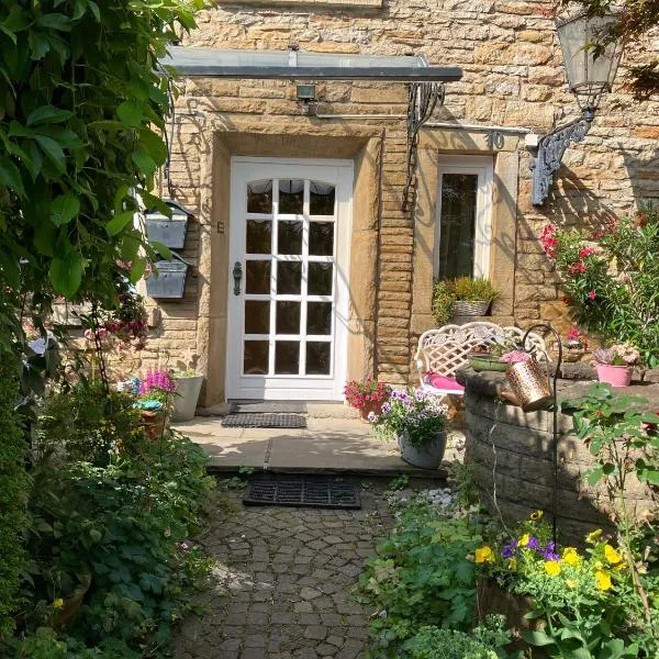 Ferienwohnung im Grünen EG mit Terrasse, viešbutis mieste Herdekė