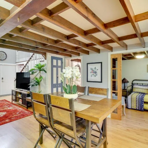 Charming Bay St Louis Home Deck, on Canal!, hotel in Shoreline Park