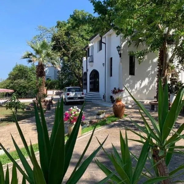 FONDAZIONE VILLA POINT ONLUS, hotel a San Felice Circeo