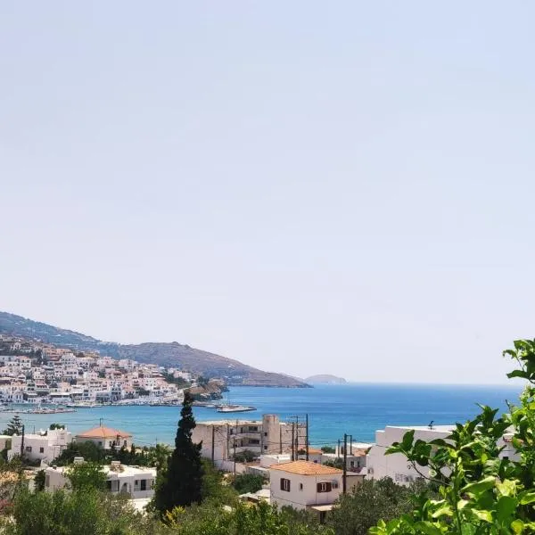 Chrysa's Apartment, hotel in Batsi